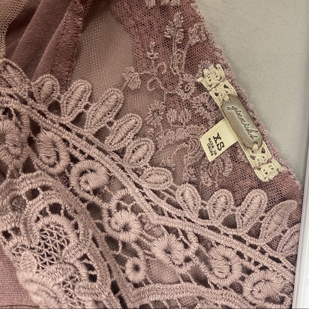 Lavender blouse - Picture 2 of 3